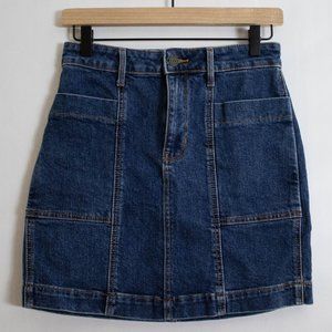 Old Navy Stretch Denim Skirt with Unique Pockets - Medium Blue Wash - 0